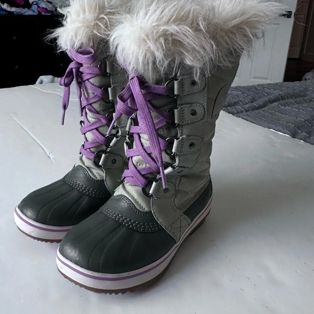 Sorel Tofino Pact Boots